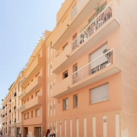 Апартаменты Tivoli Furnished Studio Босолей