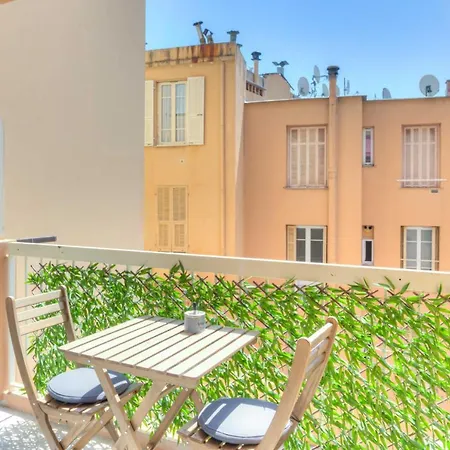 Tivoli Furnished Studio